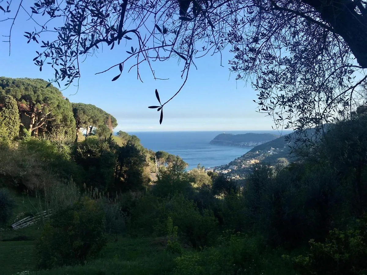 Splendid Villa Sea View Alassio Apartment